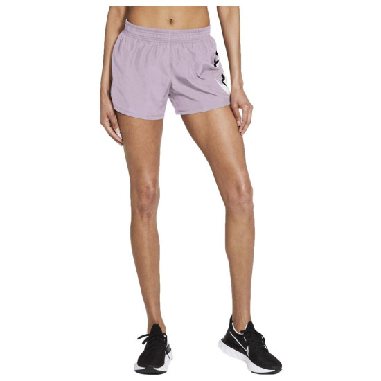 Nike Γυναικείο σορτς Swoosh Run Nike Γυναικείο σορτς Swoosh Run